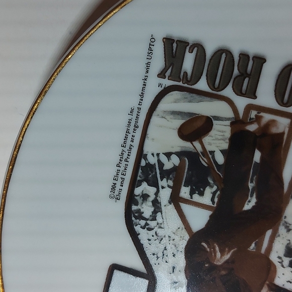 Vintage Elvis He Dared to Rock | That's Alright Mama| Decorative Plate - Picture 5 of 7